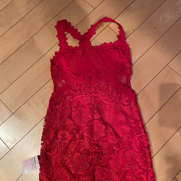 VÊNUS DRESS - Picture 2 of 7